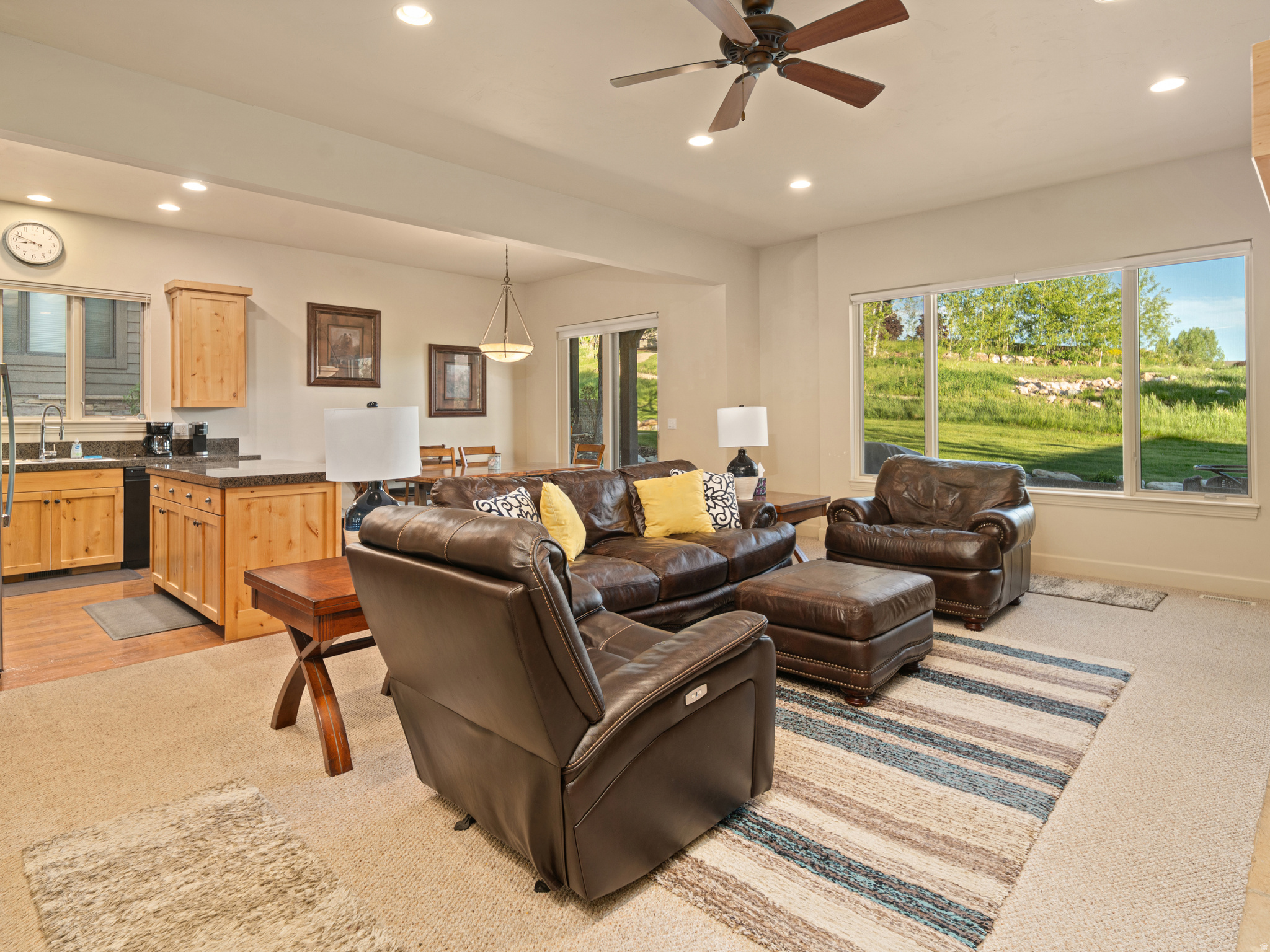 TRAPPERS RIDGE - Residential