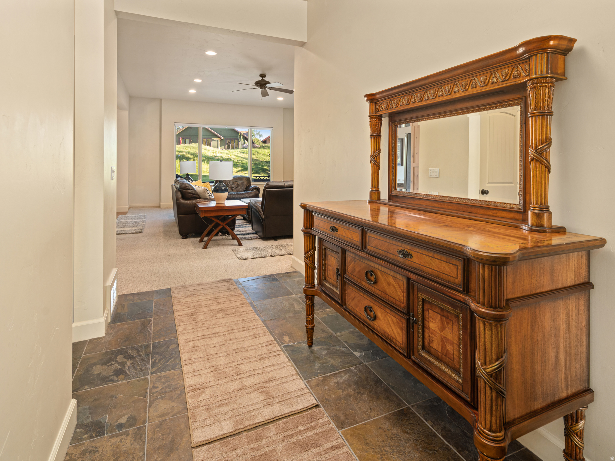 TRAPPERS RIDGE - Residential