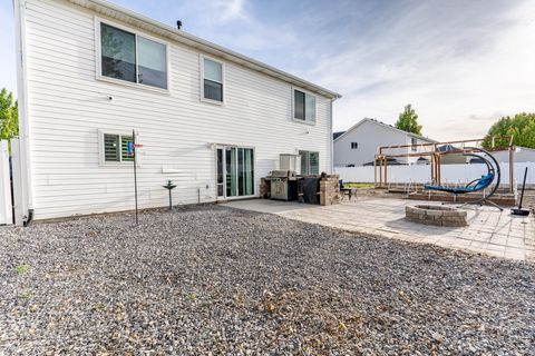Tiny photo for 1652 W 800 S, Lehi, UT 84043 (MLS # 2154470)