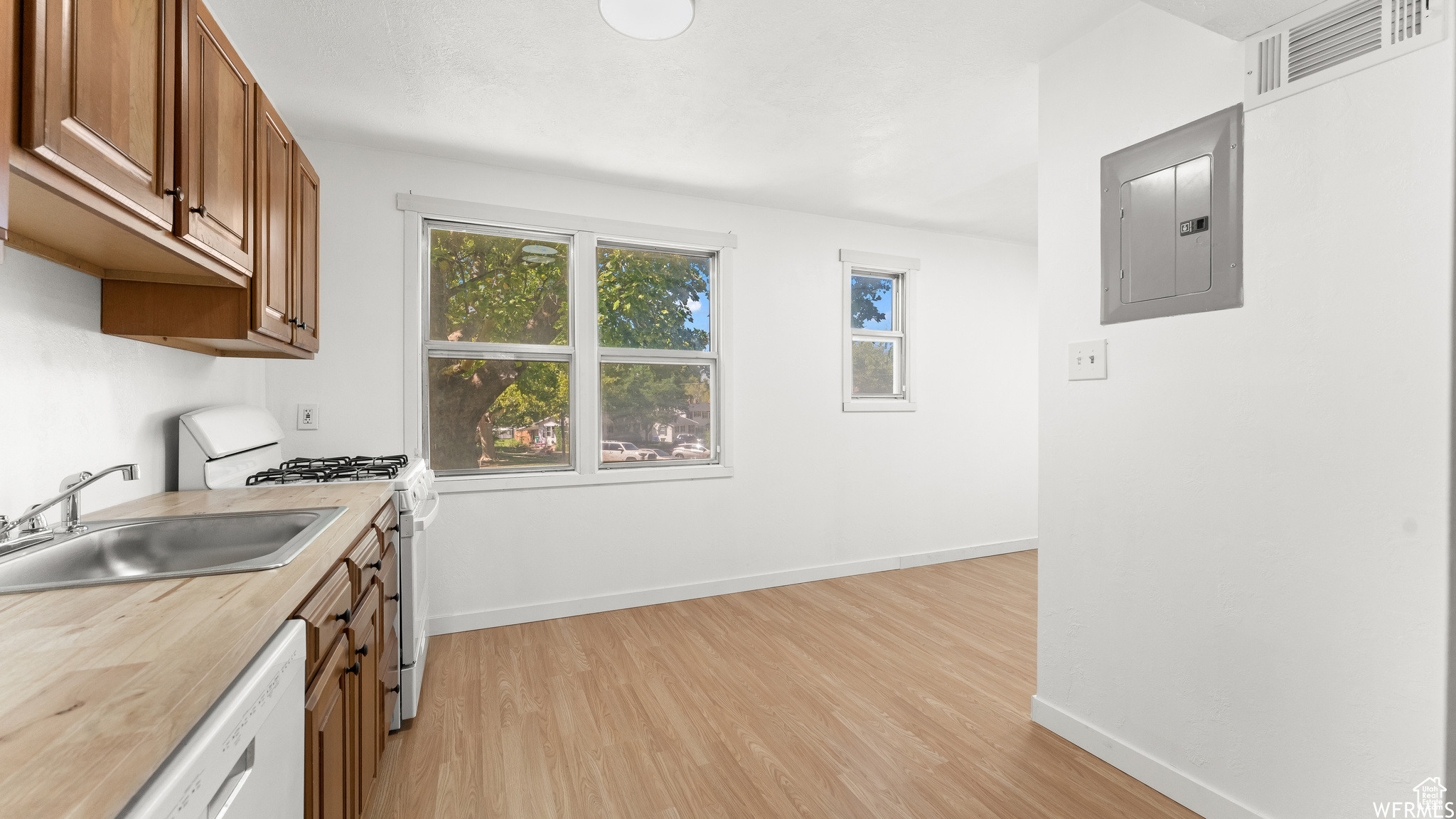 GRANDVIEW ACRES - Residential