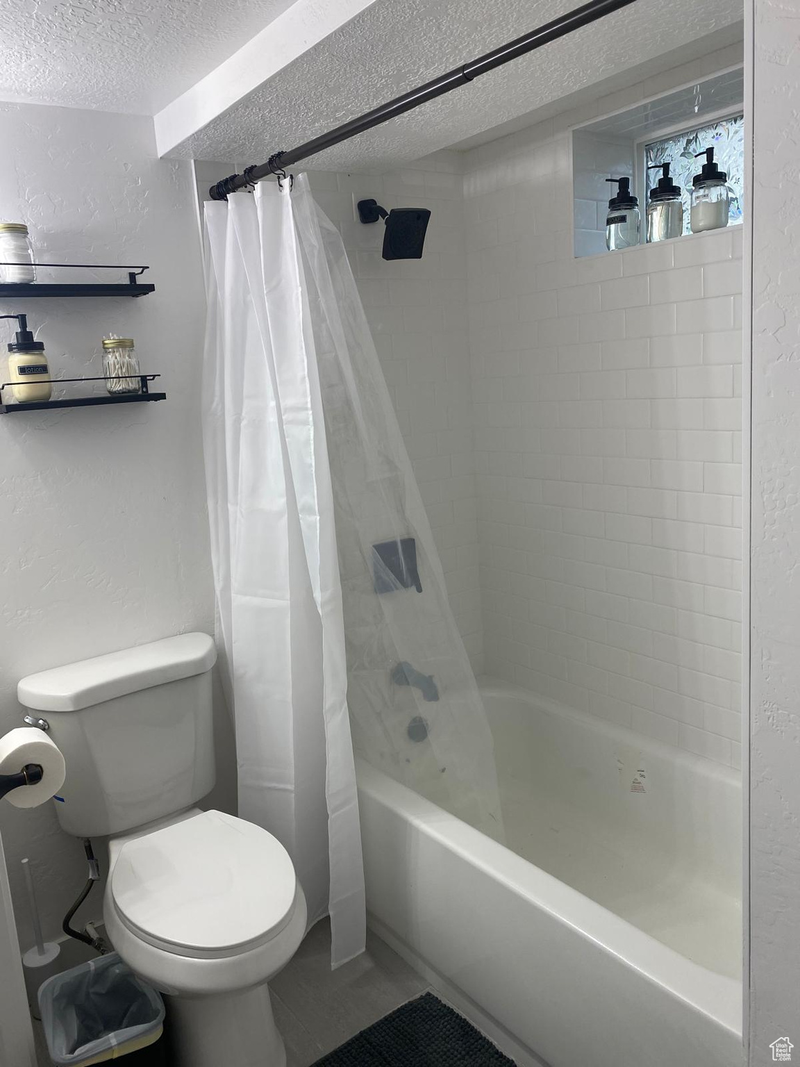 GRANDVIEW ACRES - Residential