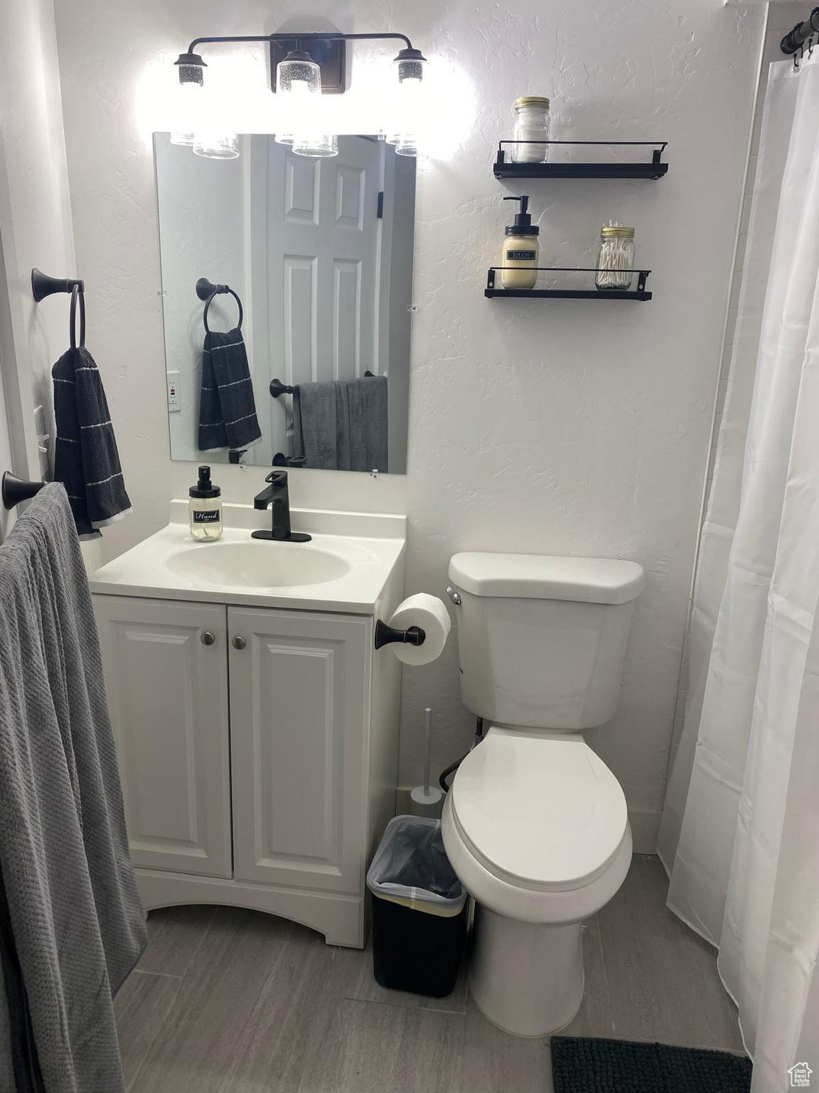 GRANDVIEW ACRES - Residential
