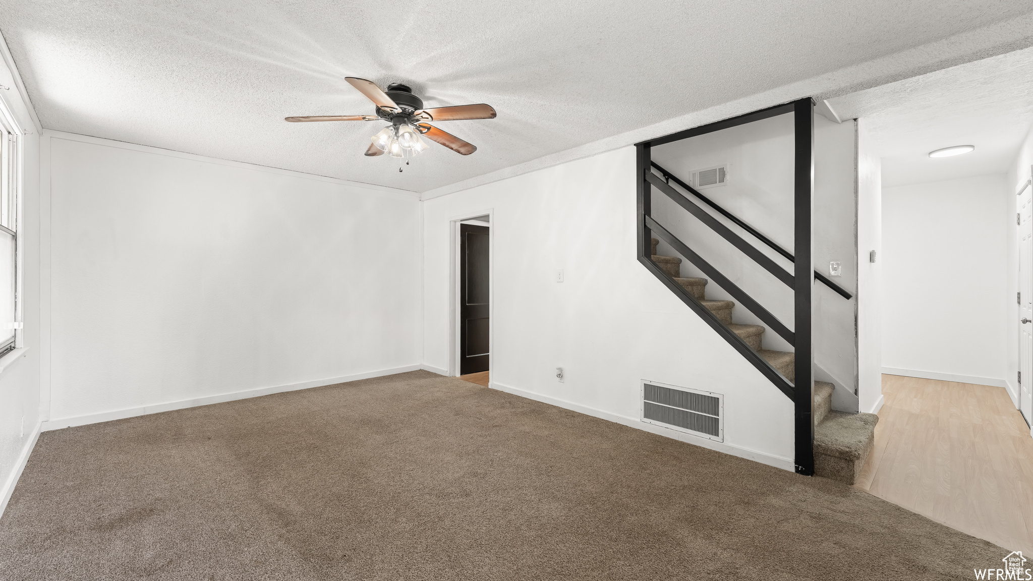 GRANDVIEW ACRES - Residential