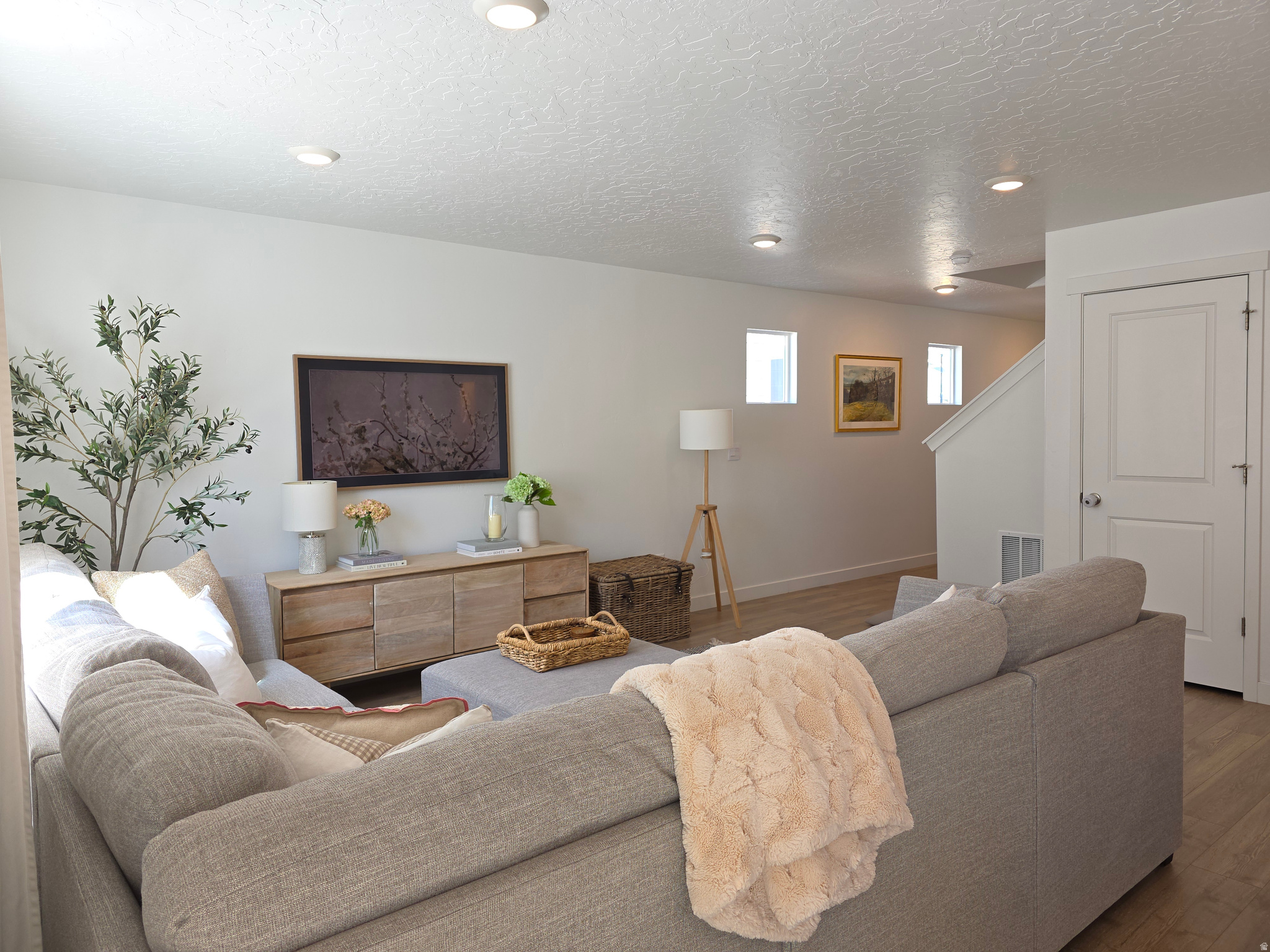 COLD SPRING RANCH - Residential