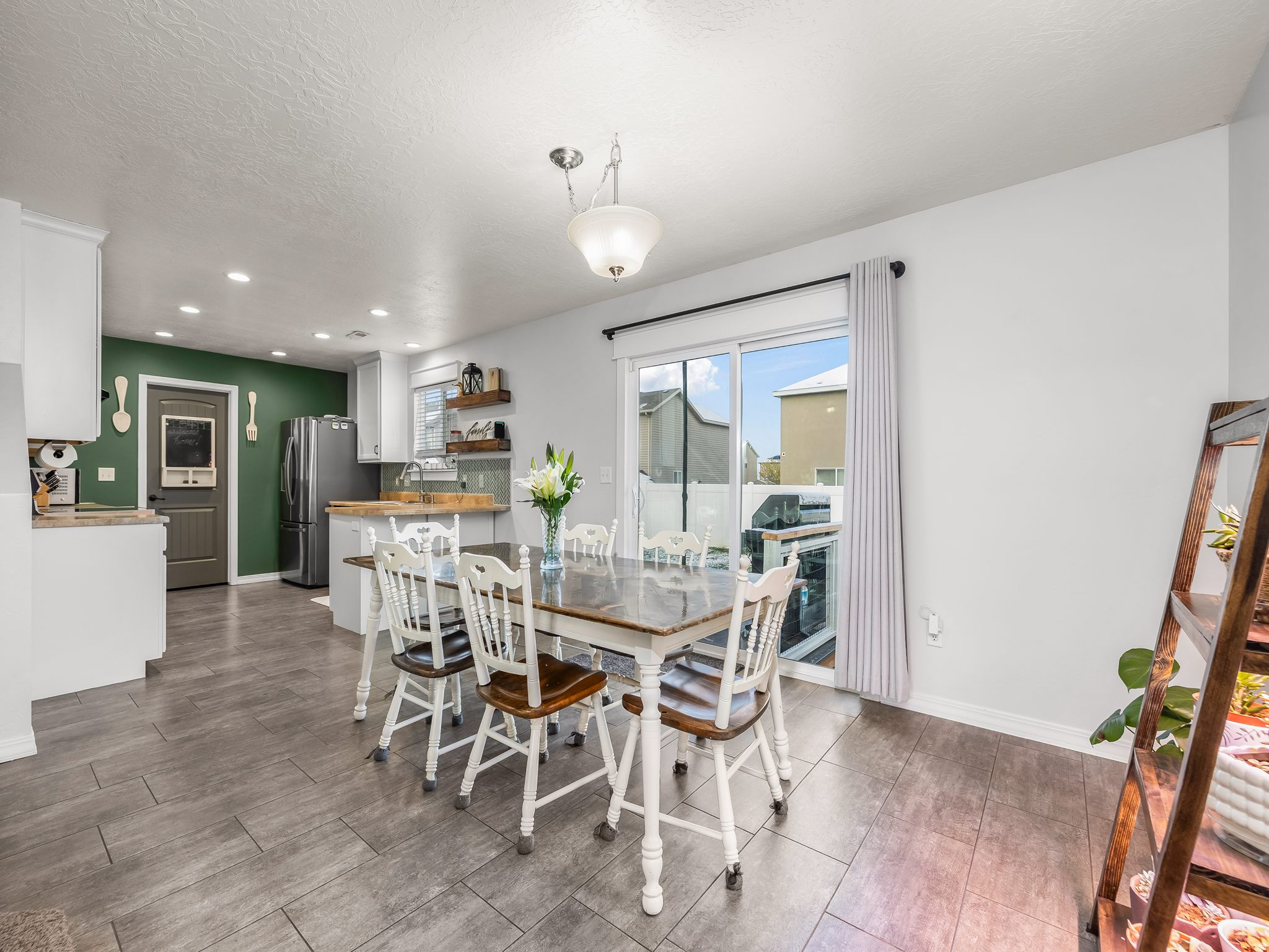 SPANISH FIELDS - Residential