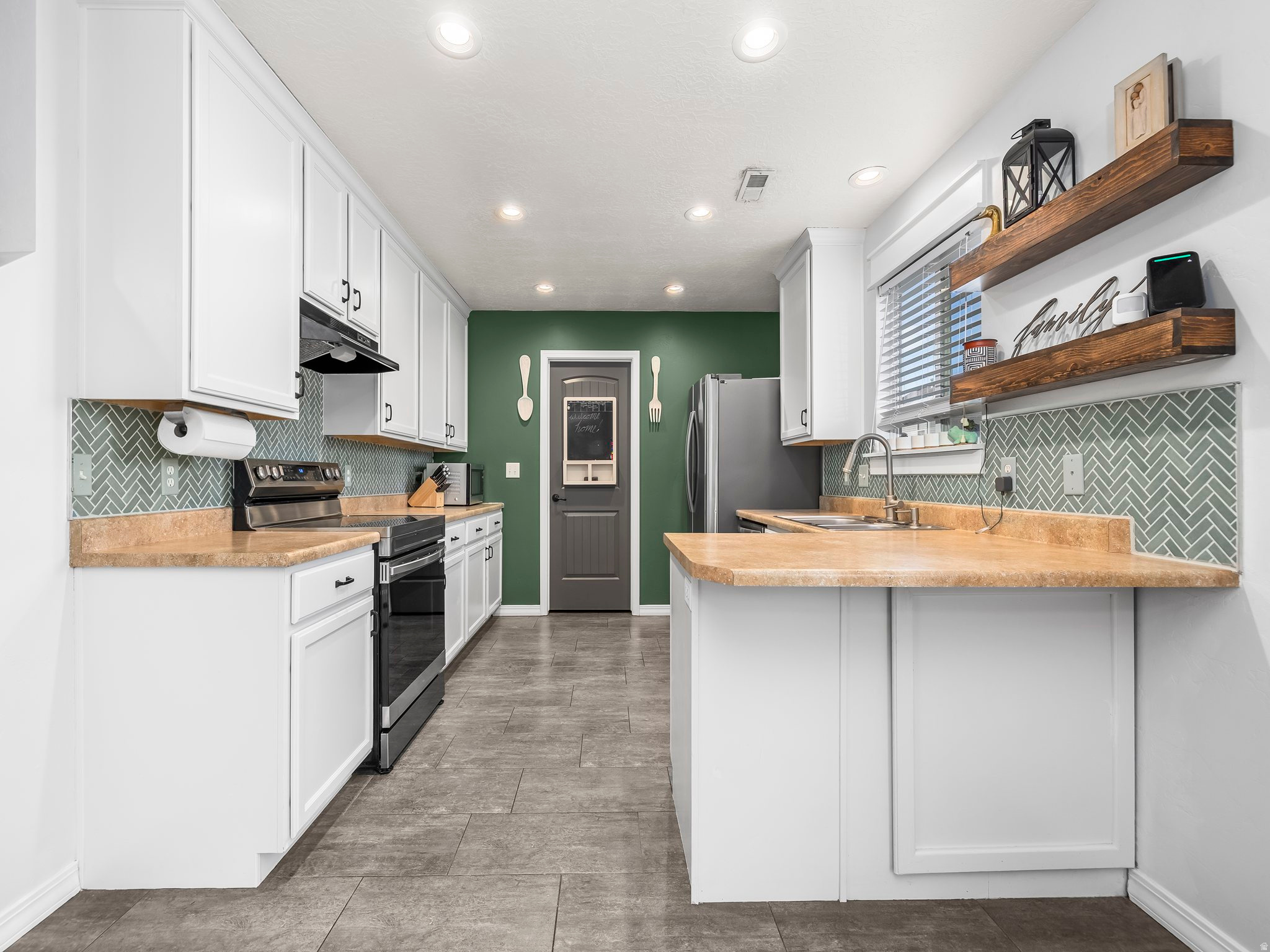 SPANISH FIELDS - Residential