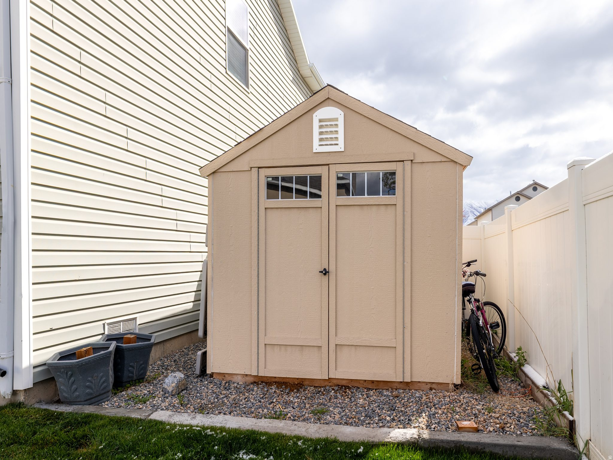 SPANISH FIELDS - Residential