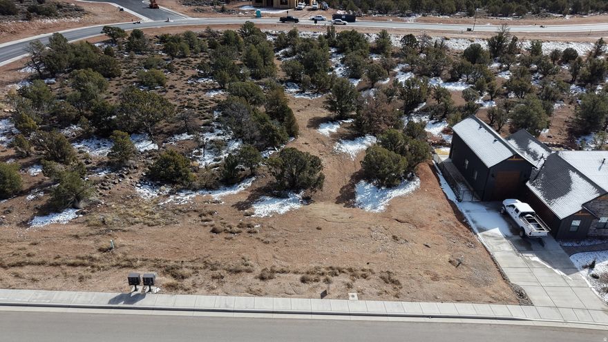 Beautiful lot in Saddleback Ridge Neighborhood. Quiet and upscale community. Located close to shops, highways and other amenities. Great neighborhood where everyone takes care of their property. HOA is working to implement new walking trails throughout.