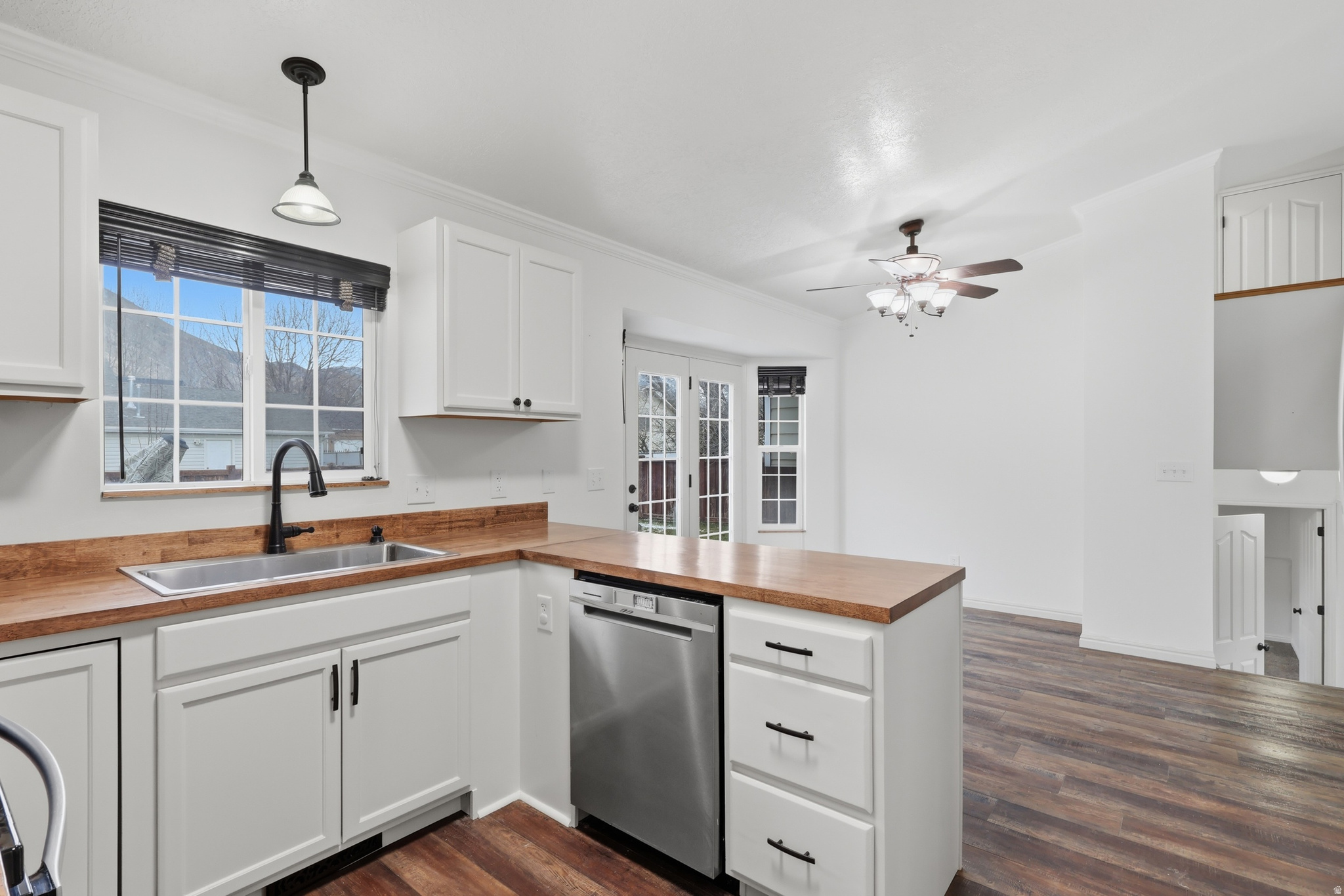 STELLA ESTATES - Residential