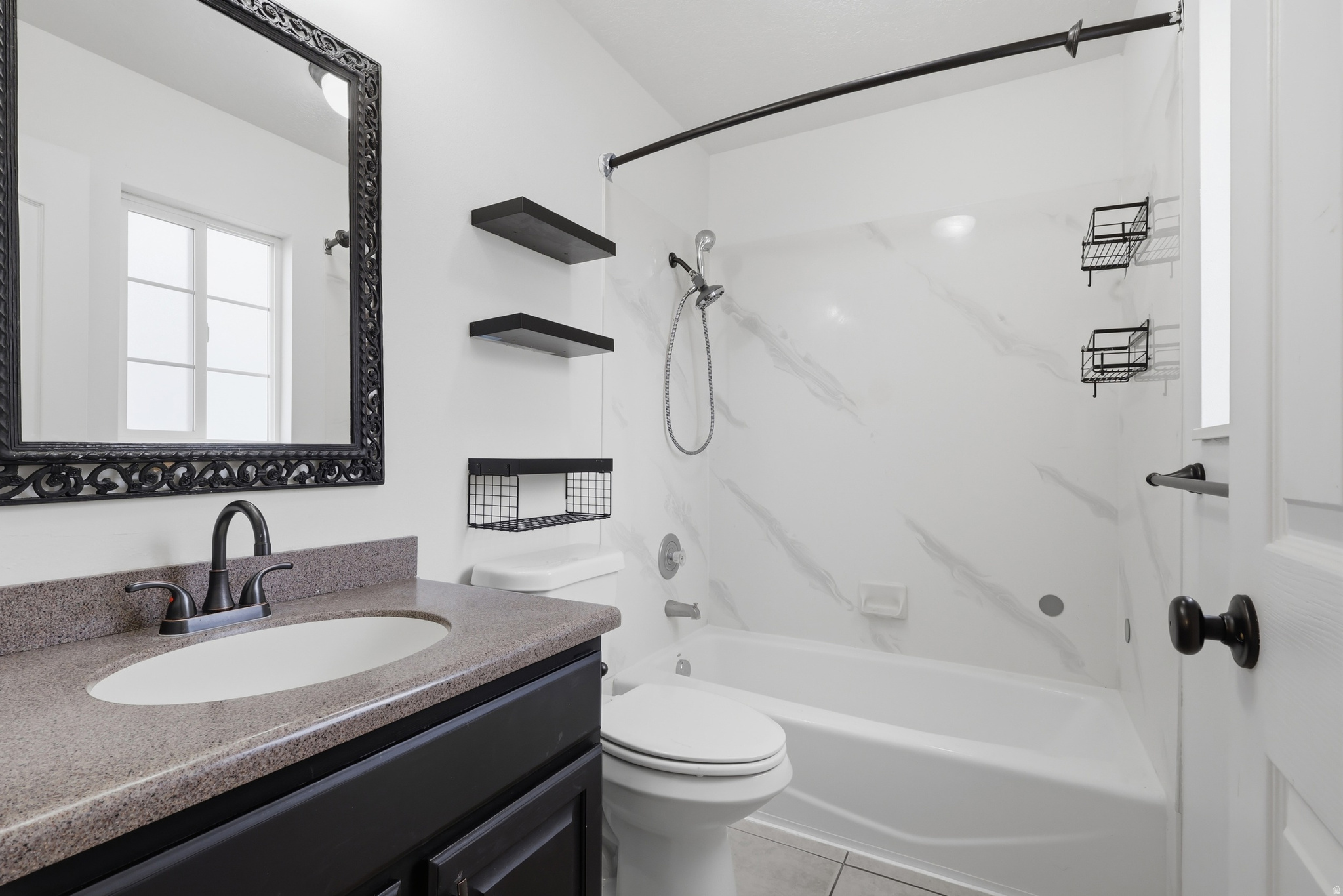 STELLA ESTATES - Residential