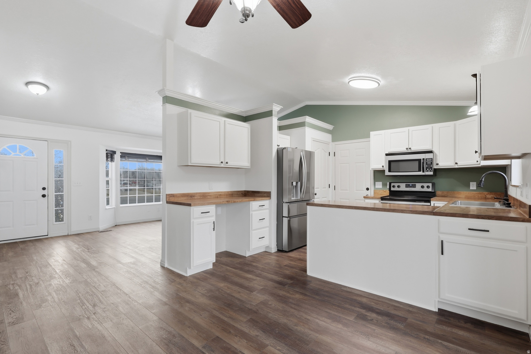 STELLA ESTATES - Residential