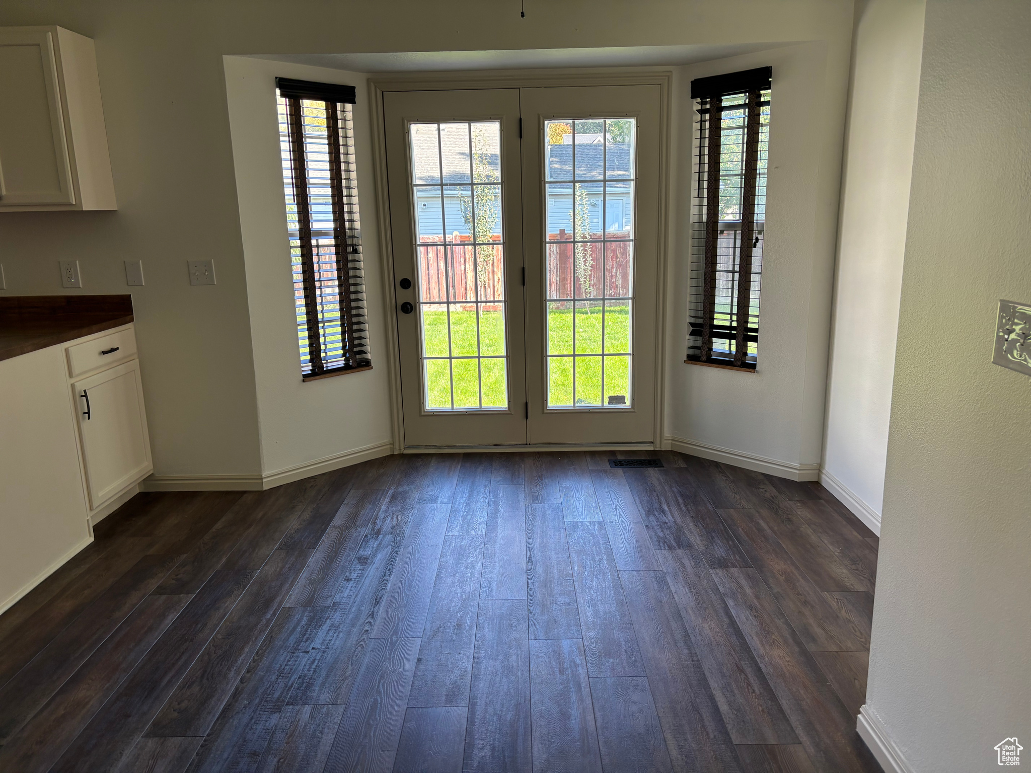 STELLA ESTATES - Residential