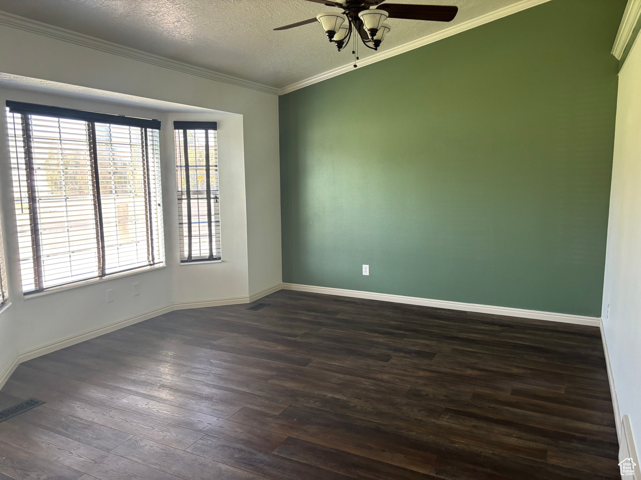 STELLA ESTATES - Residential