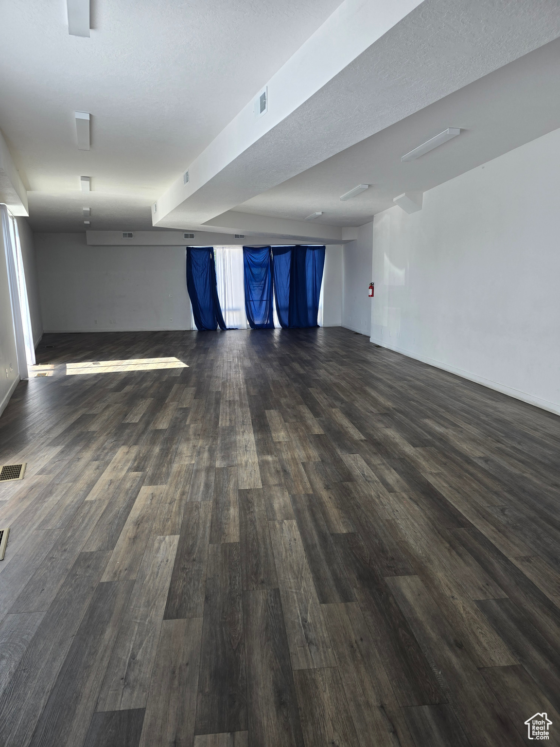 SHOPPERS VILLAGE PUD - Commercial Sale