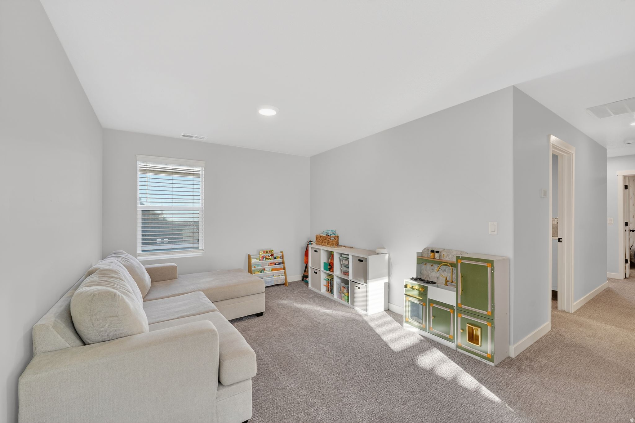 HILL FARMS - Residential