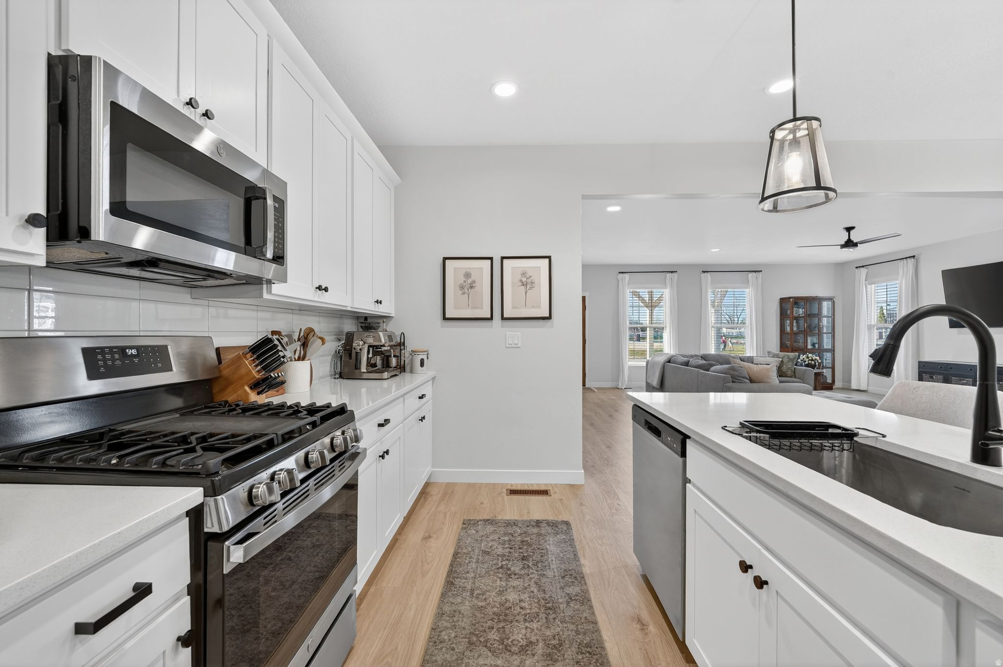 HILL FARMS - Residential