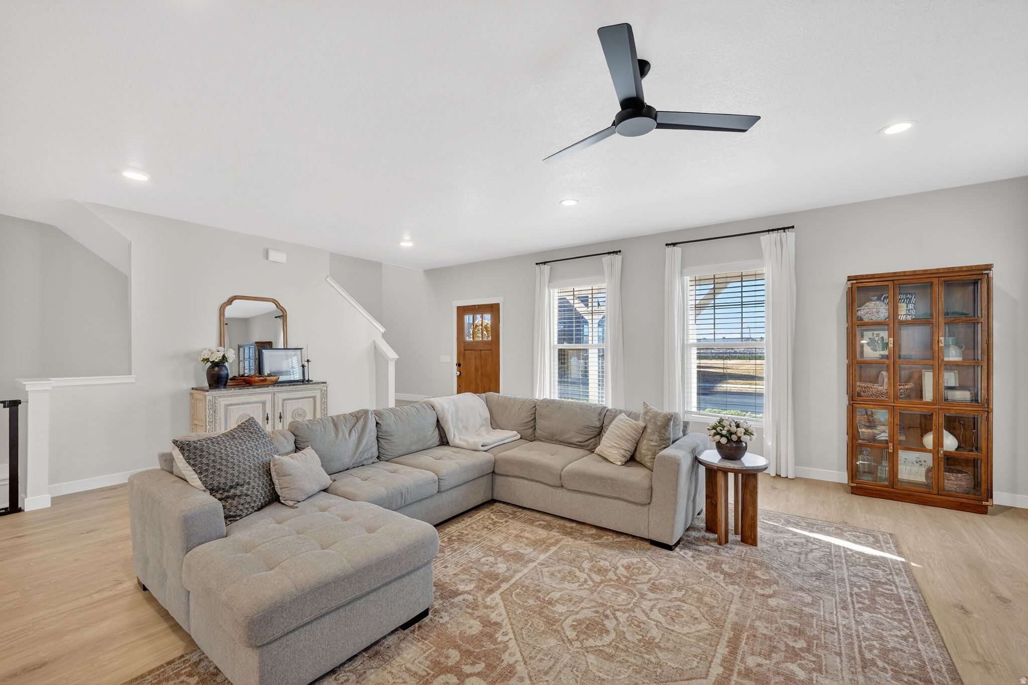 HILL FARMS - Residential