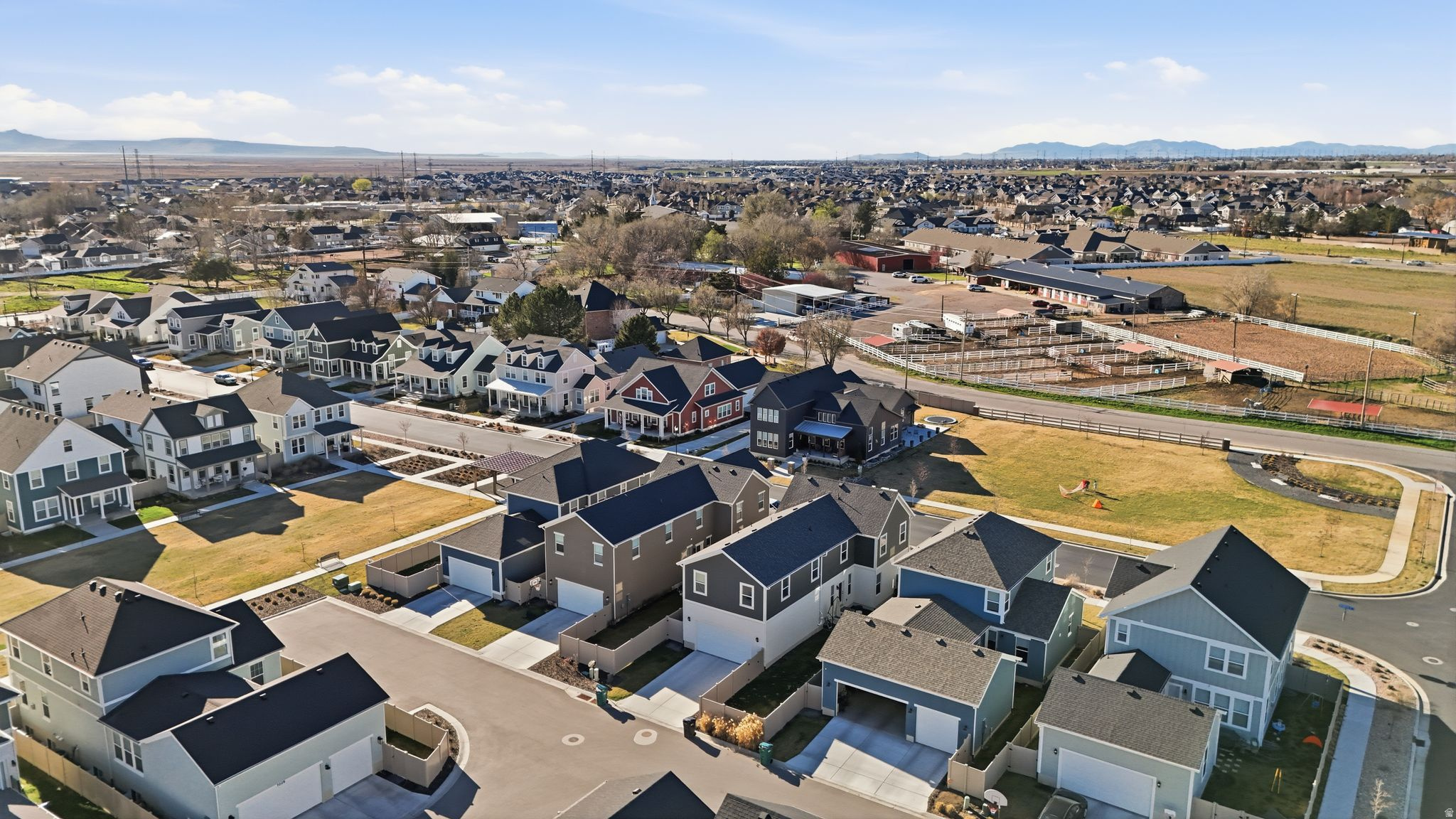 HILL FARMS - Residential