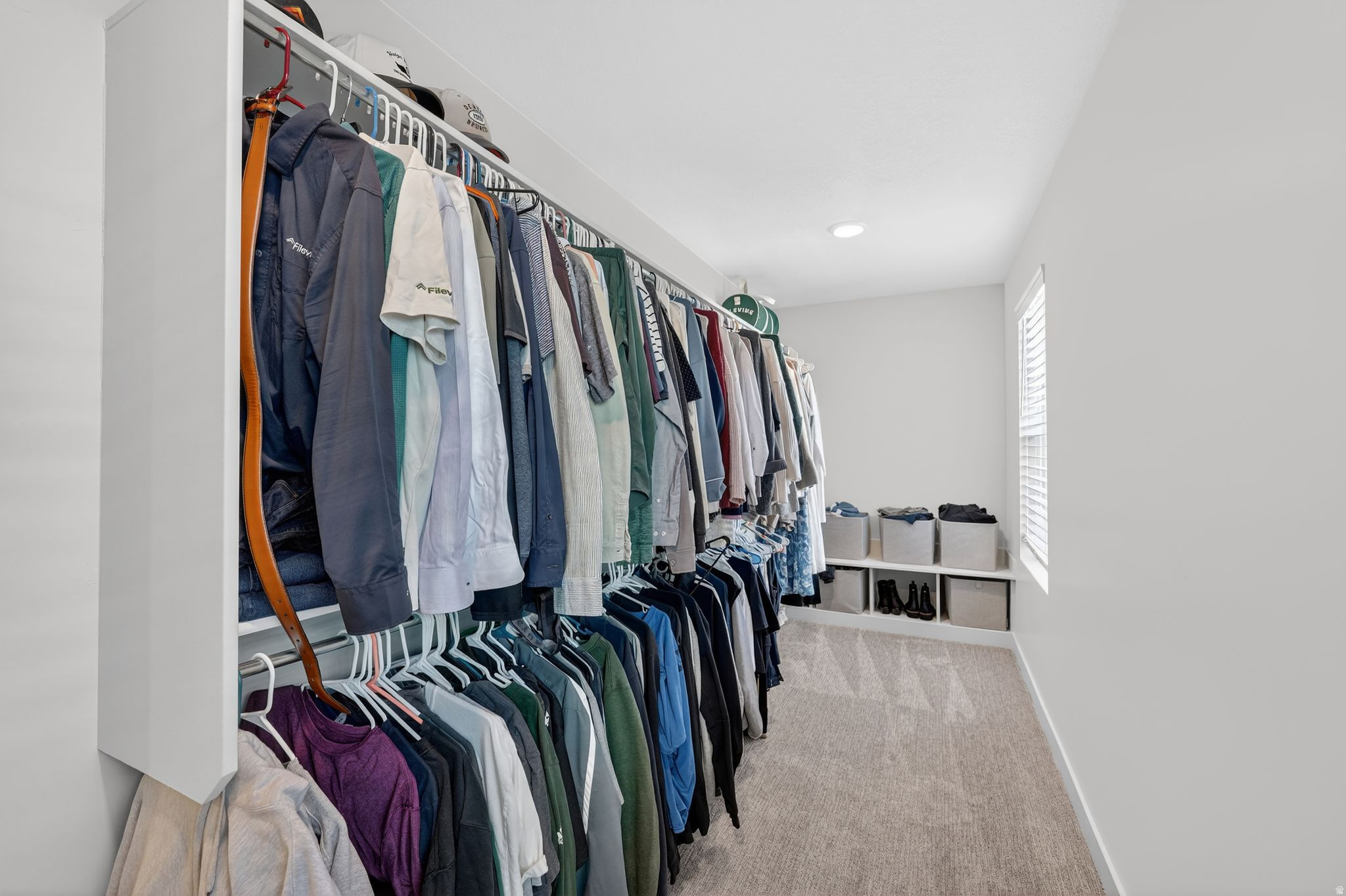 HILL FARMS - Residential