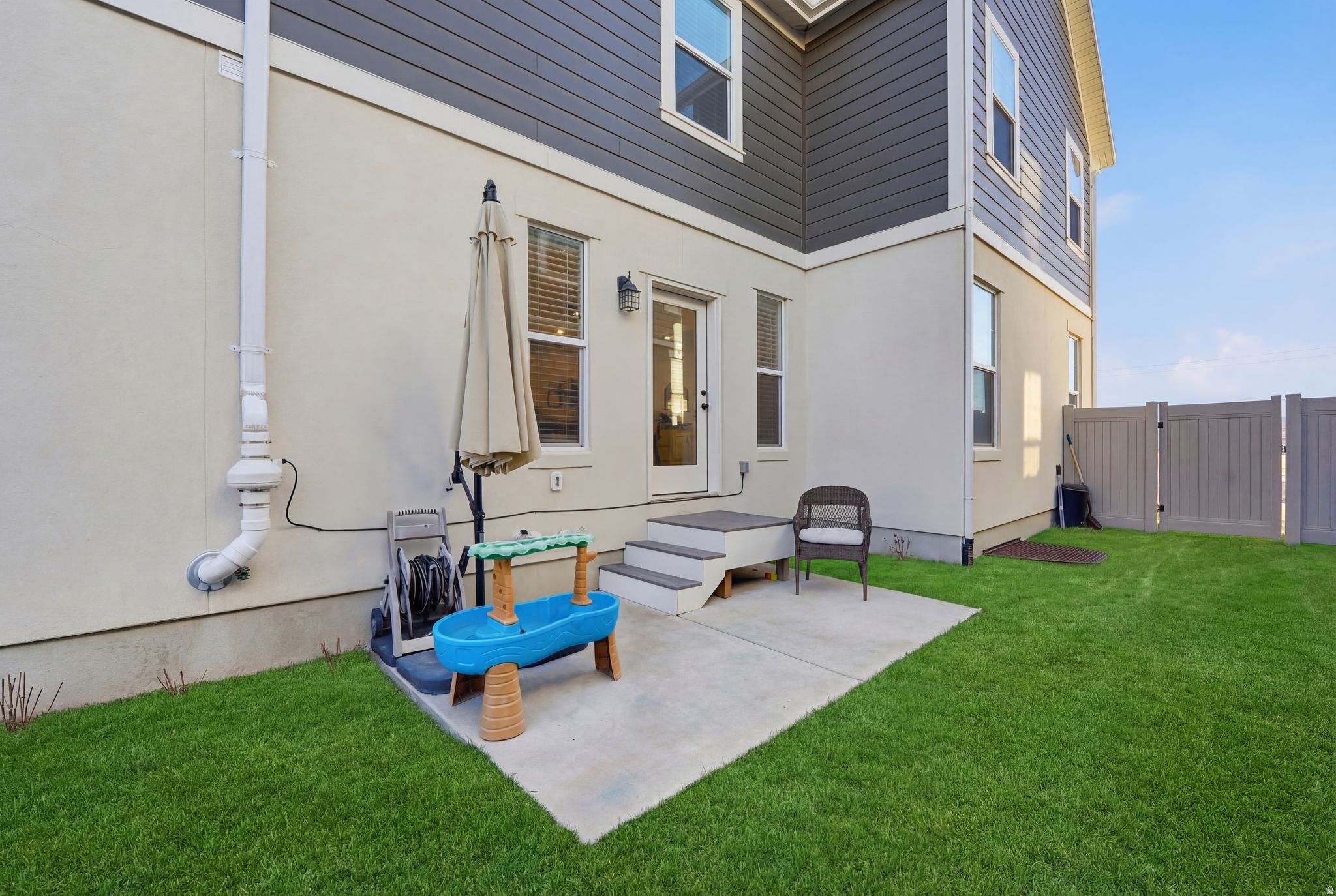 HILL FARMS - Residential