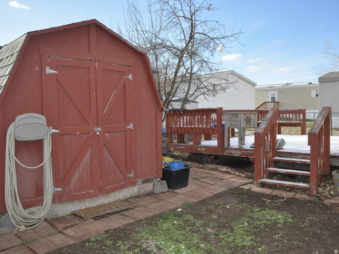 OVERPASS POINT - Residential