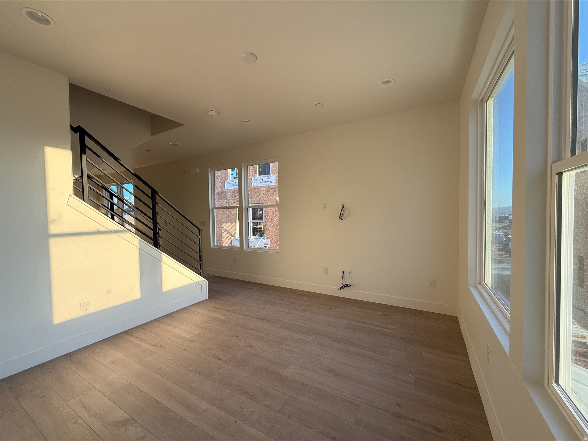 DOWNTOWN DAYBREAK - Residential