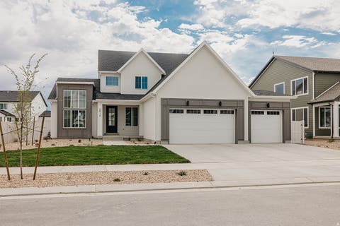 Homes For Sale - 2915 N Kingbird Dr #610<br/> Eagle Mountain, UT 84005