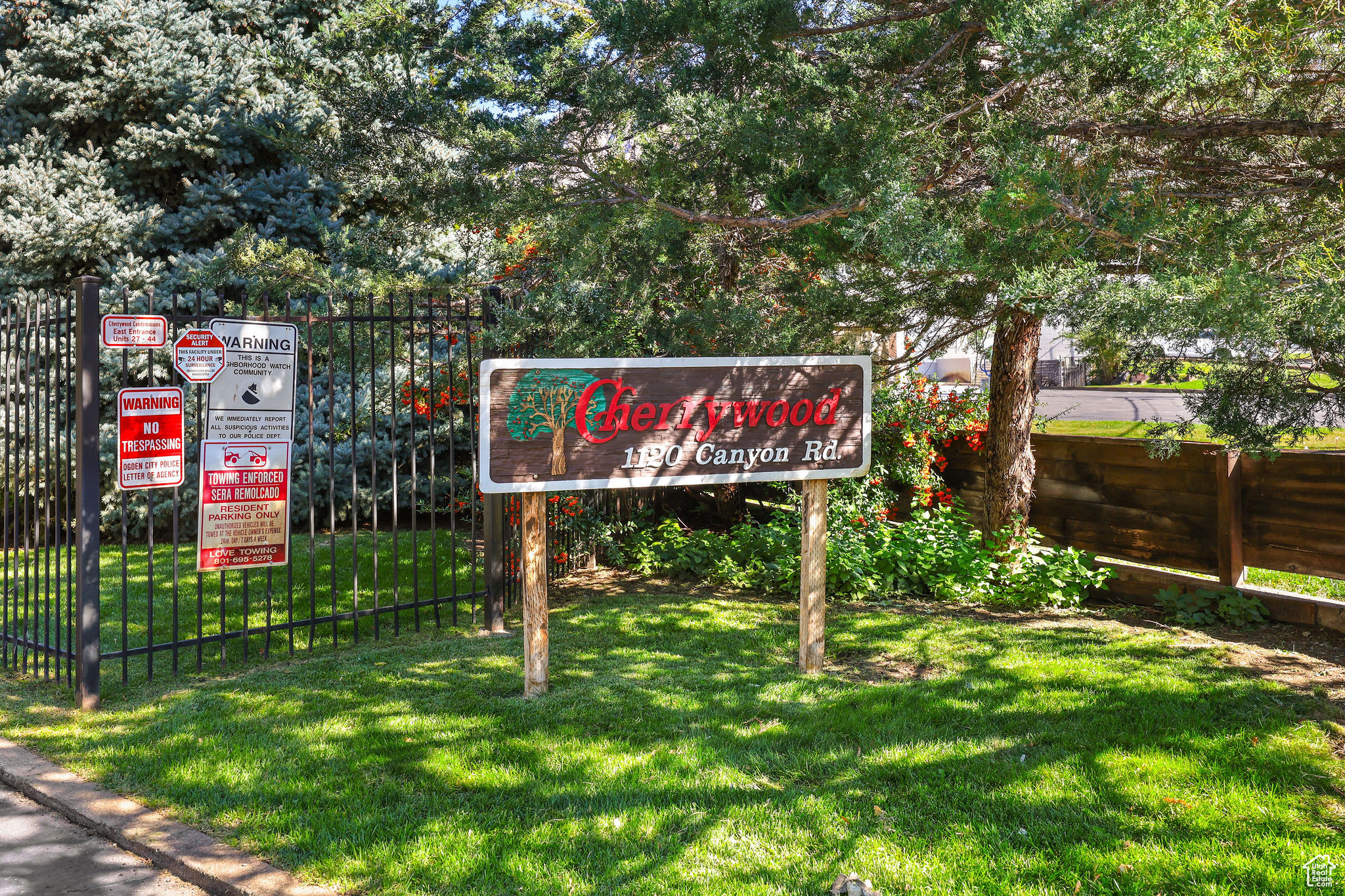 CHERRY WOOD - Residential