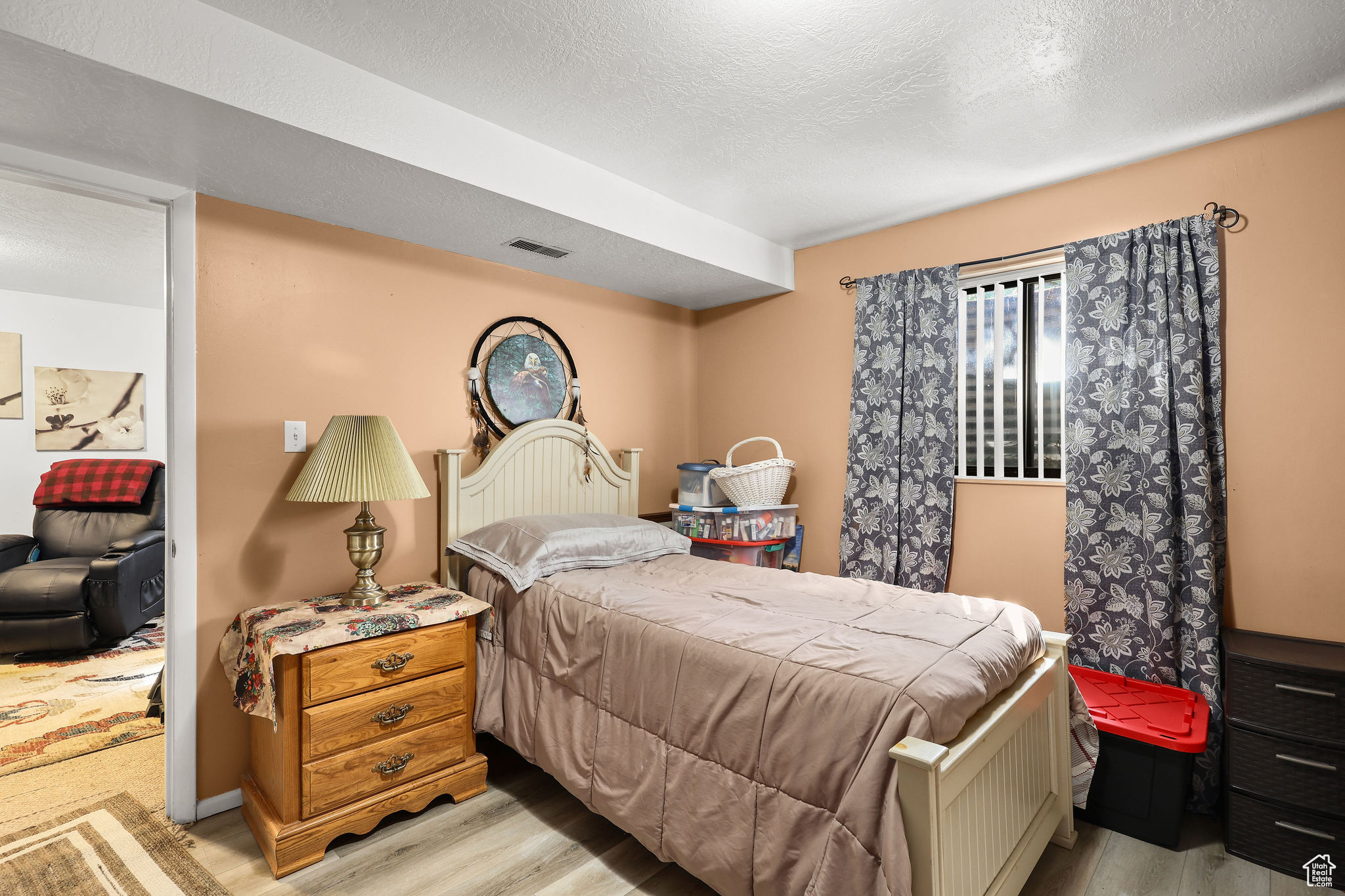 CHERRY WOOD - Residential