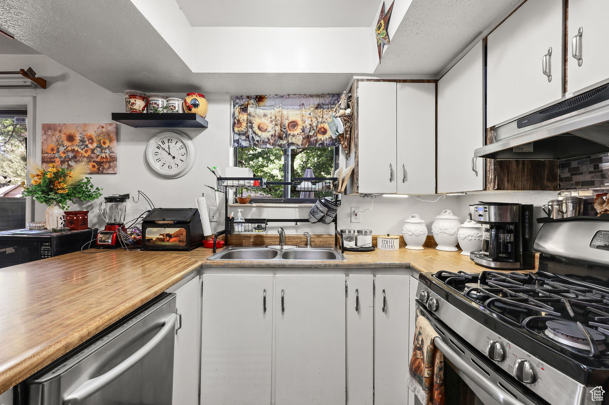 CHERRY WOOD - Residential