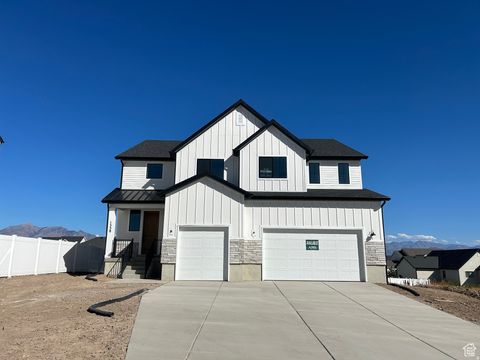 Photo of 1538 N COZY LN, Saratoga Springs, UT 84045 (MLS # 2125593)