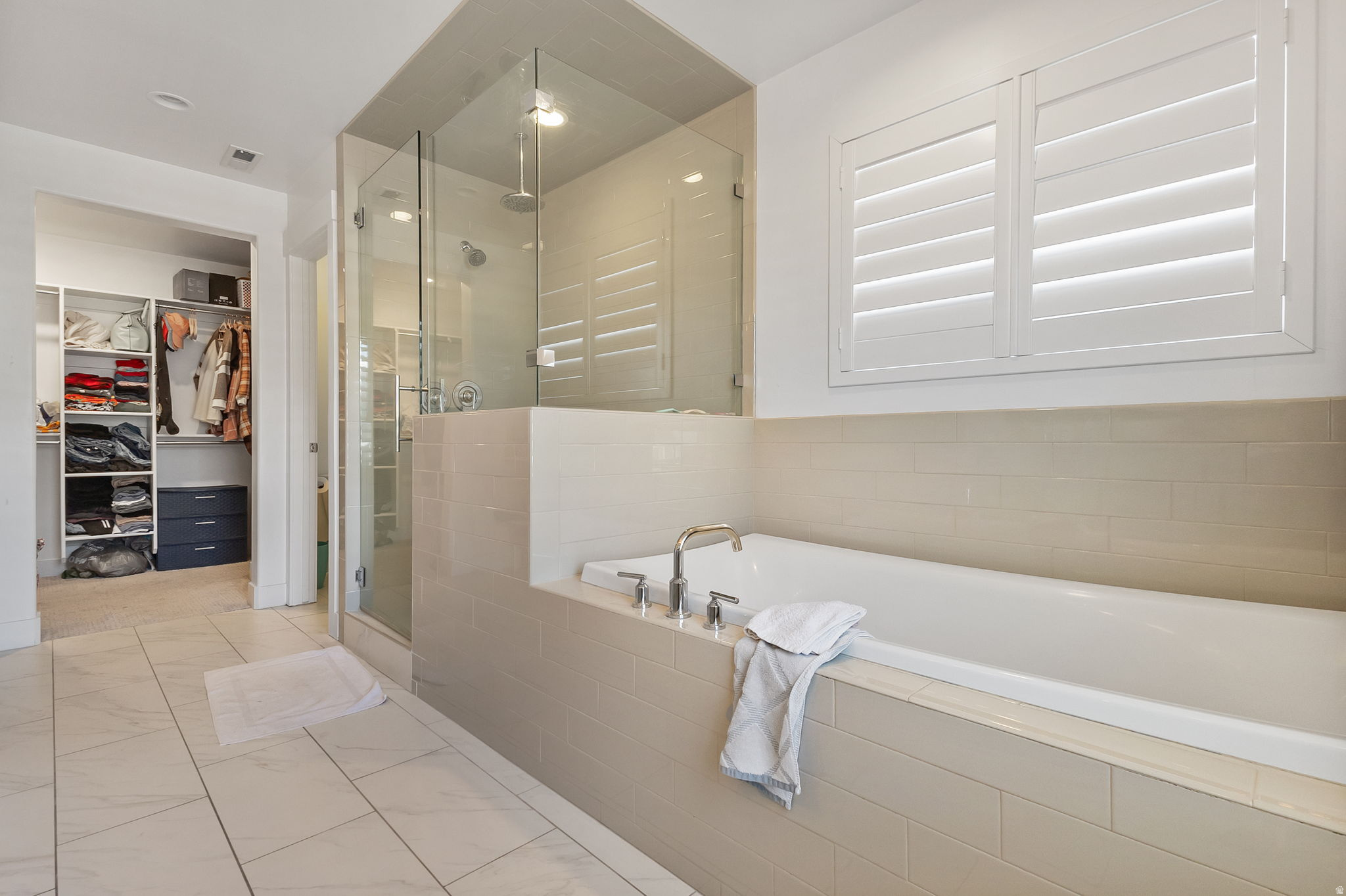 SKYE ESTATES - Residential