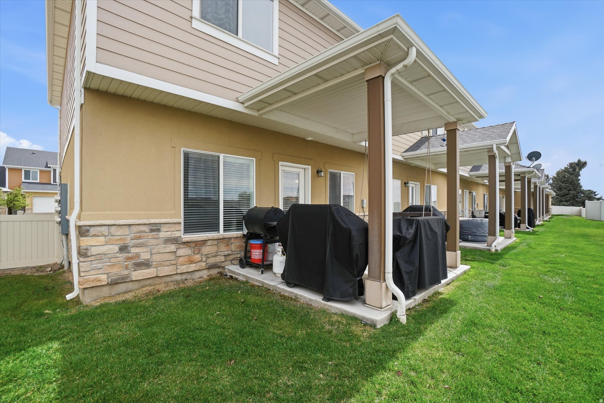 RIVERBEND - Residential