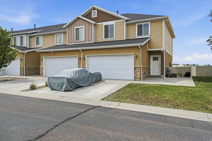 Well-maintained 3 bed, 2.5 bath townhome in West Haven with a convenient location just minutes from Riverdale shopping, dining, and quick interstate access. This home offers a functional layout with comfortable living spaces and all bedrooms located upstairs. The kitchen features granite countertops, a new dishwasher, and plenty of workspace for everyday living. Enjoy low-maintenance living with access to the HOA pool, perfect for summer without the upkeep. A 2-car garage adds convenience and storage.  Great location, practical layout, and easy living make this a solid option in a growing area. Buyer and buyer agent to verify all information.