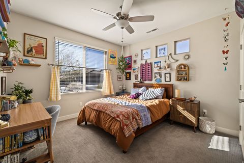 Tiny photo for 458 W SAGUARO WAY, Ivins, UT 84738 (MLS # 2126614)