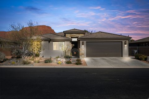 Tiny photo for 458 W SAGUARO WAY, Ivins, UT 84738 (MLS # 2126614)