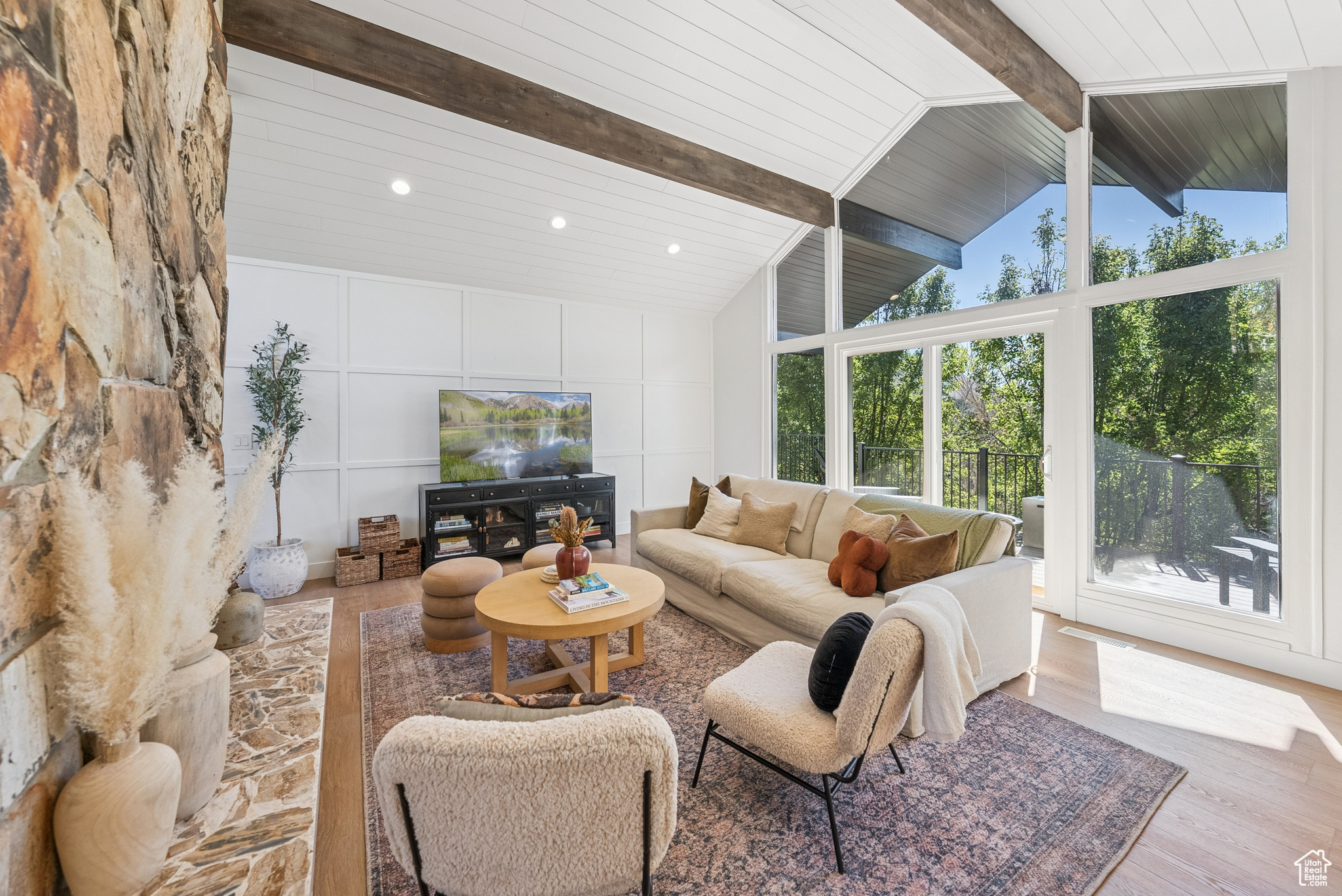 MOUNT OLYMPUS HTS - Residential