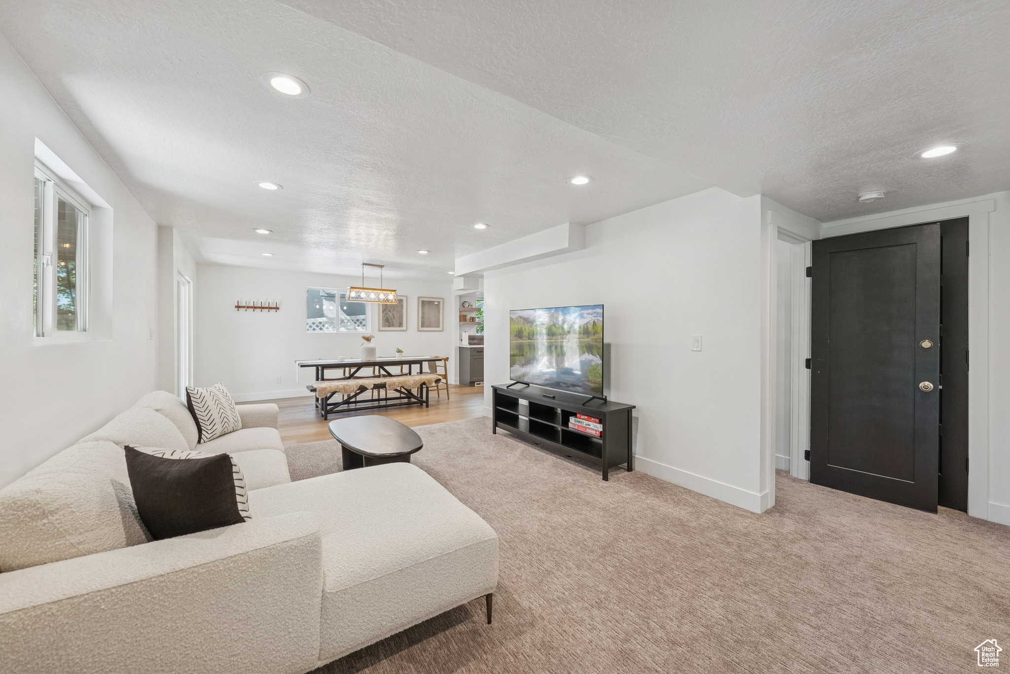 MOUNT OLYMPUS HTS - Residential