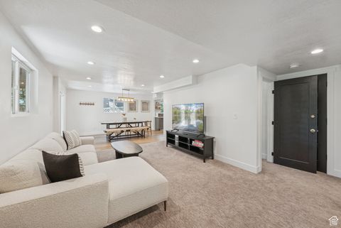 Tiny photo for 3554 E SUNILAND CIR S, Salt Lake City, UT 84109 (MLS # 2116266)
