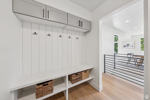 Tiny photo for 3554 E SUNILAND CIR S, Salt Lake City, UT 84109 (MLS # 2116266)