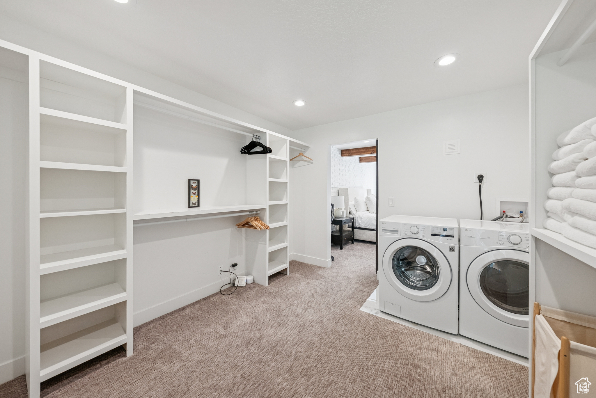 MOUNT OLYMPUS HTS - Residential