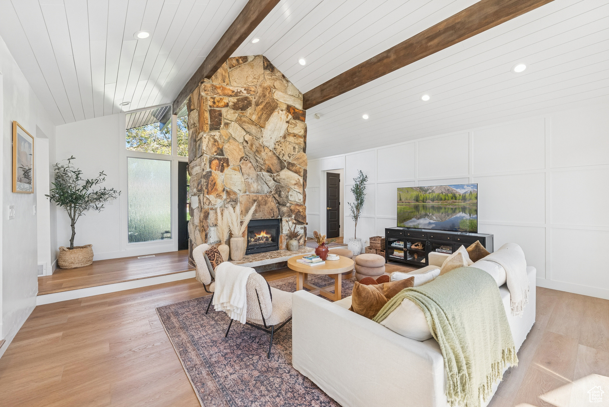MOUNT OLYMPUS HTS - Residential