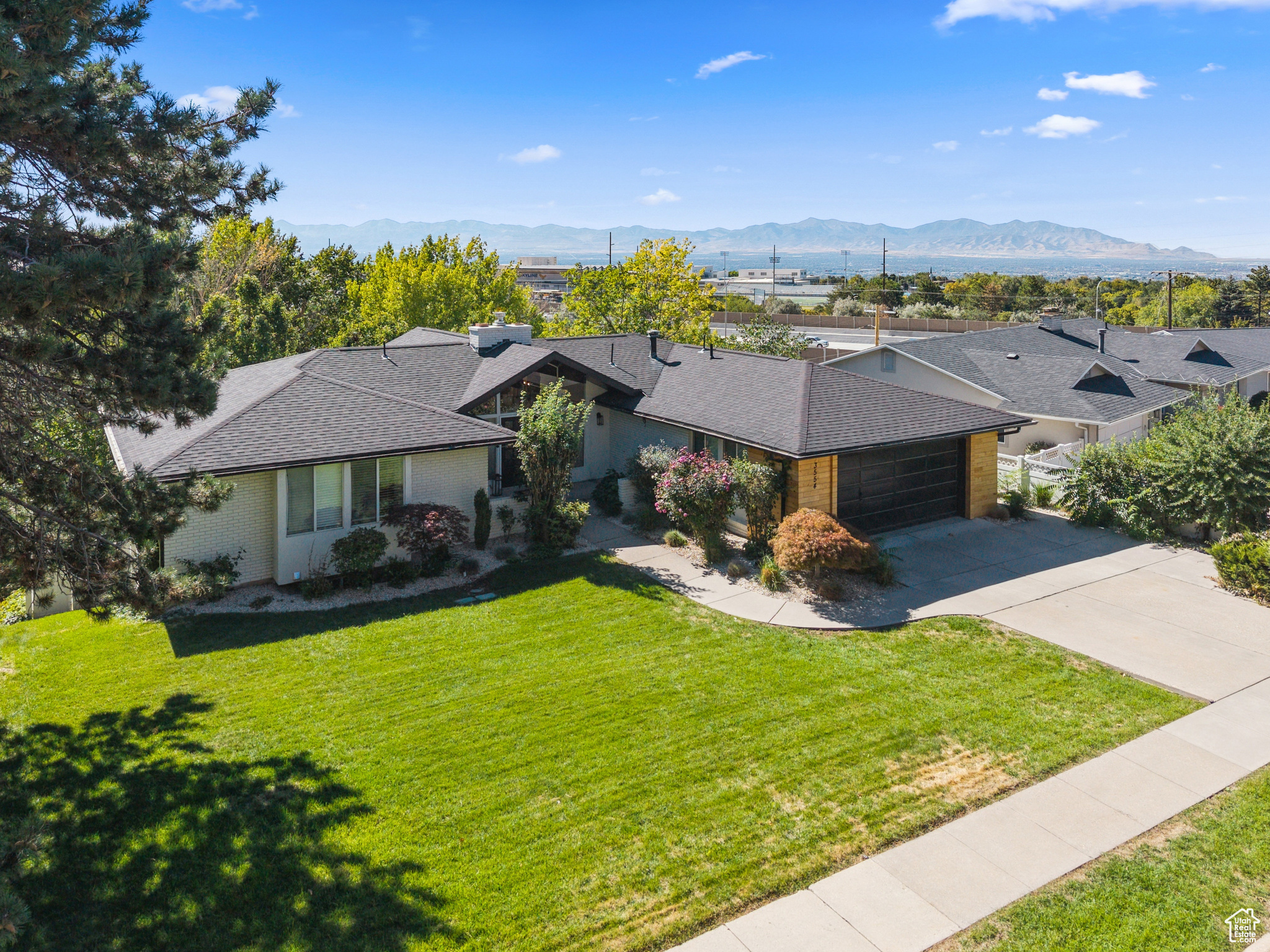 MOUNT OLYMPUS HTS - Residential