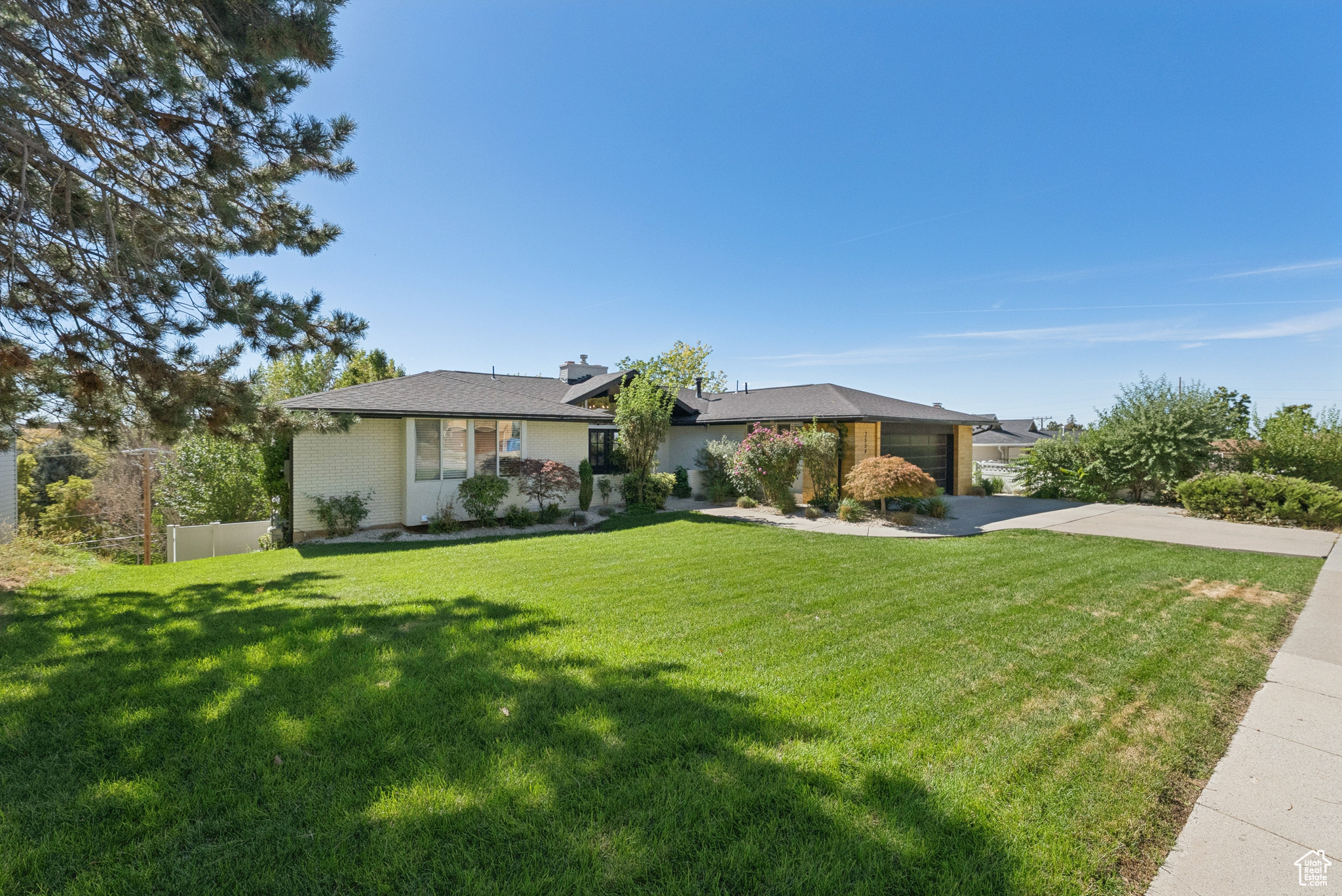 MOUNT OLYMPUS HTS - Residential