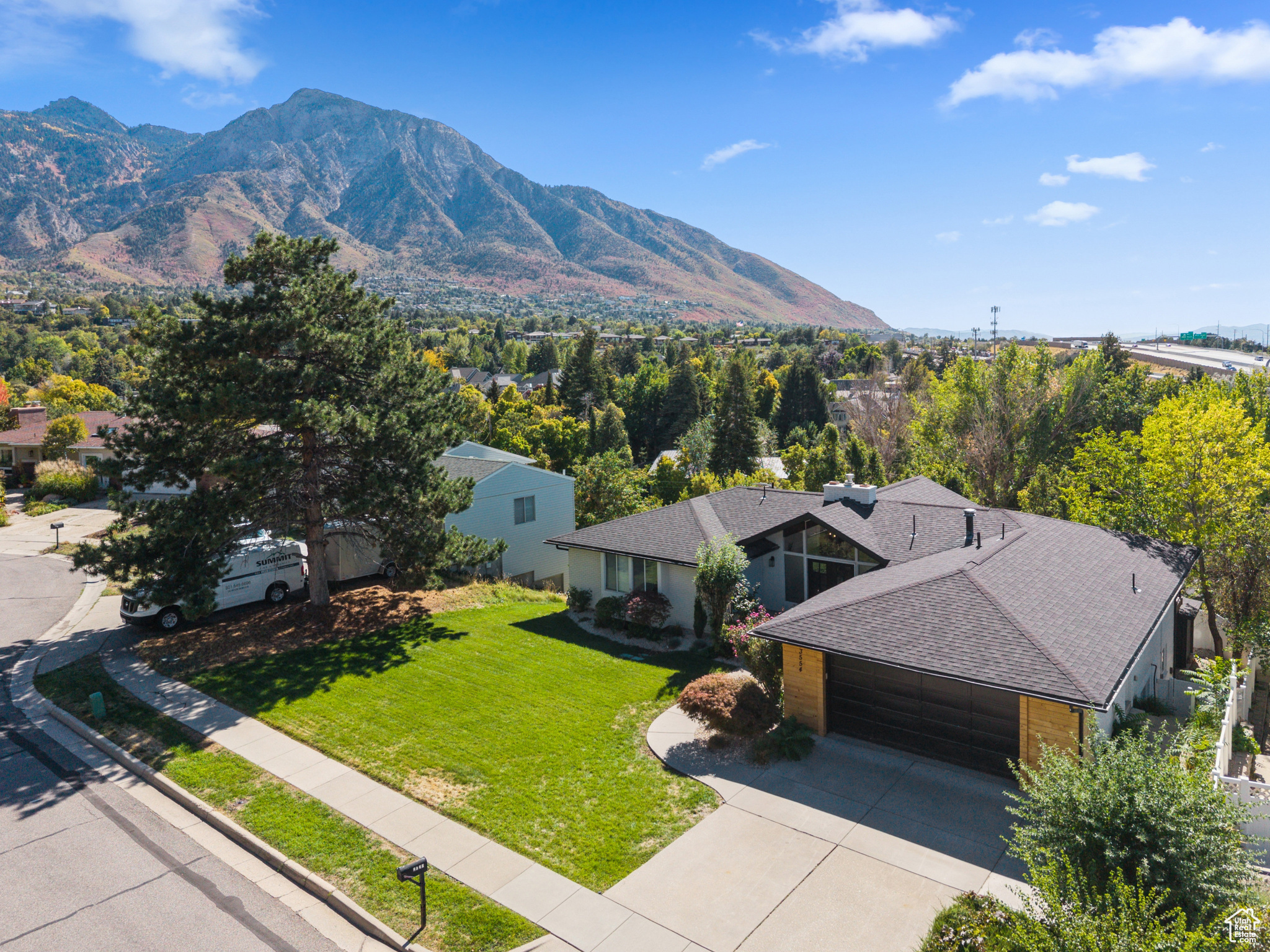 MOUNT OLYMPUS HTS - Residential