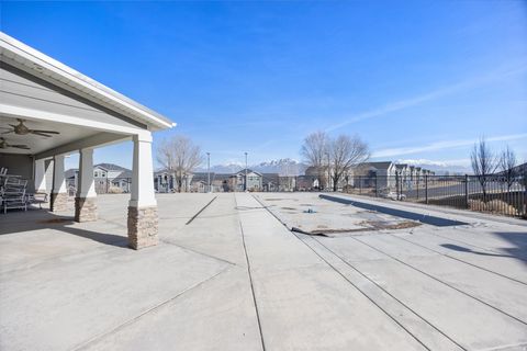 Tiny photo for 14443 S QUIET SHADE DR, Herriman, UT 84096 (MLS # 2135608)