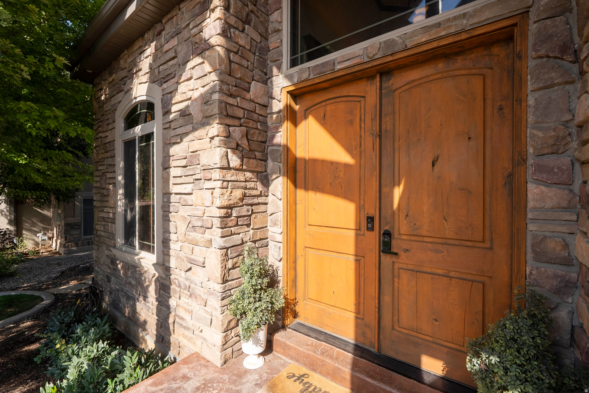 CHERRY CREEK - Residential