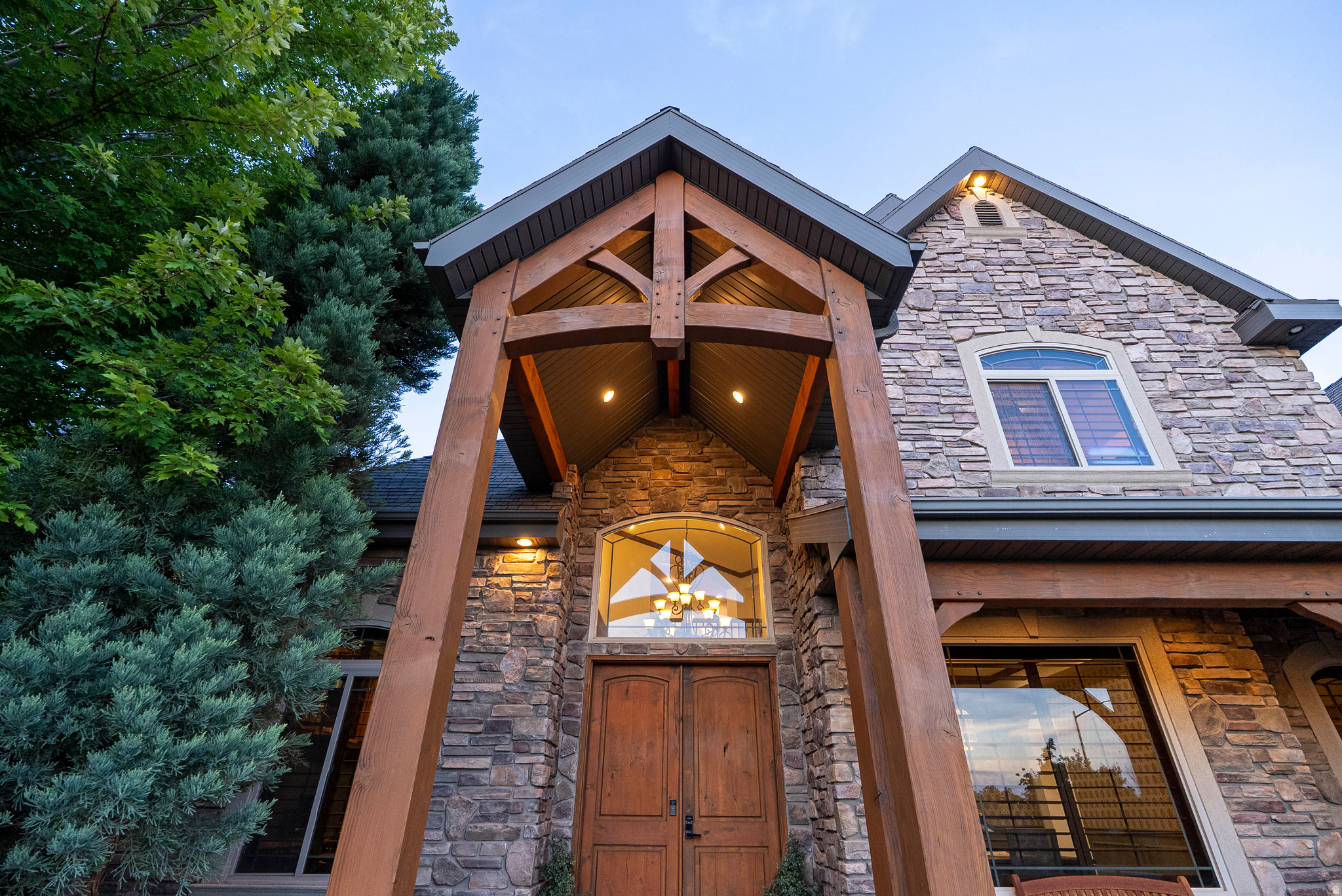 CHERRY CREEK - Residential