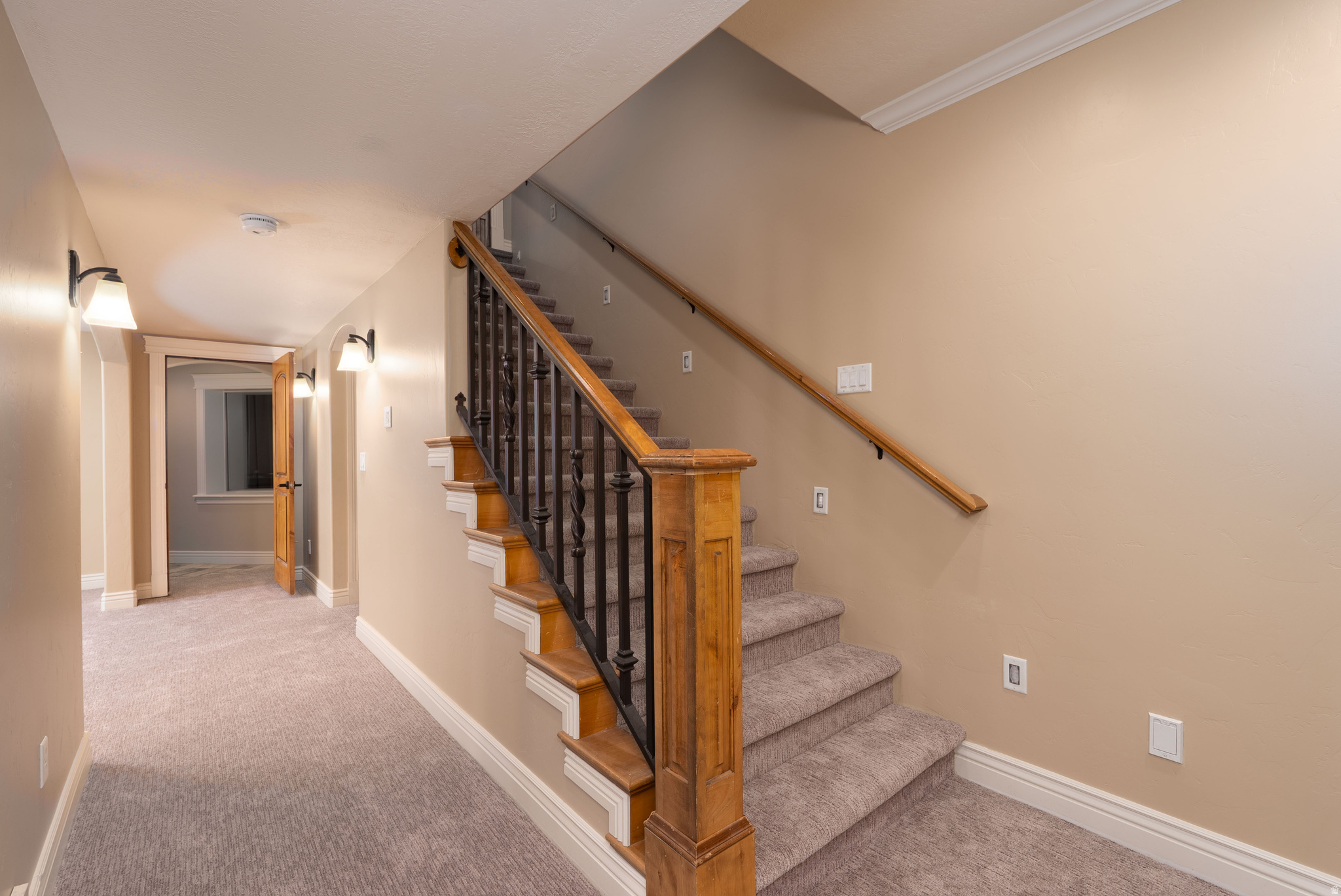 CHERRY CREEK - Residential