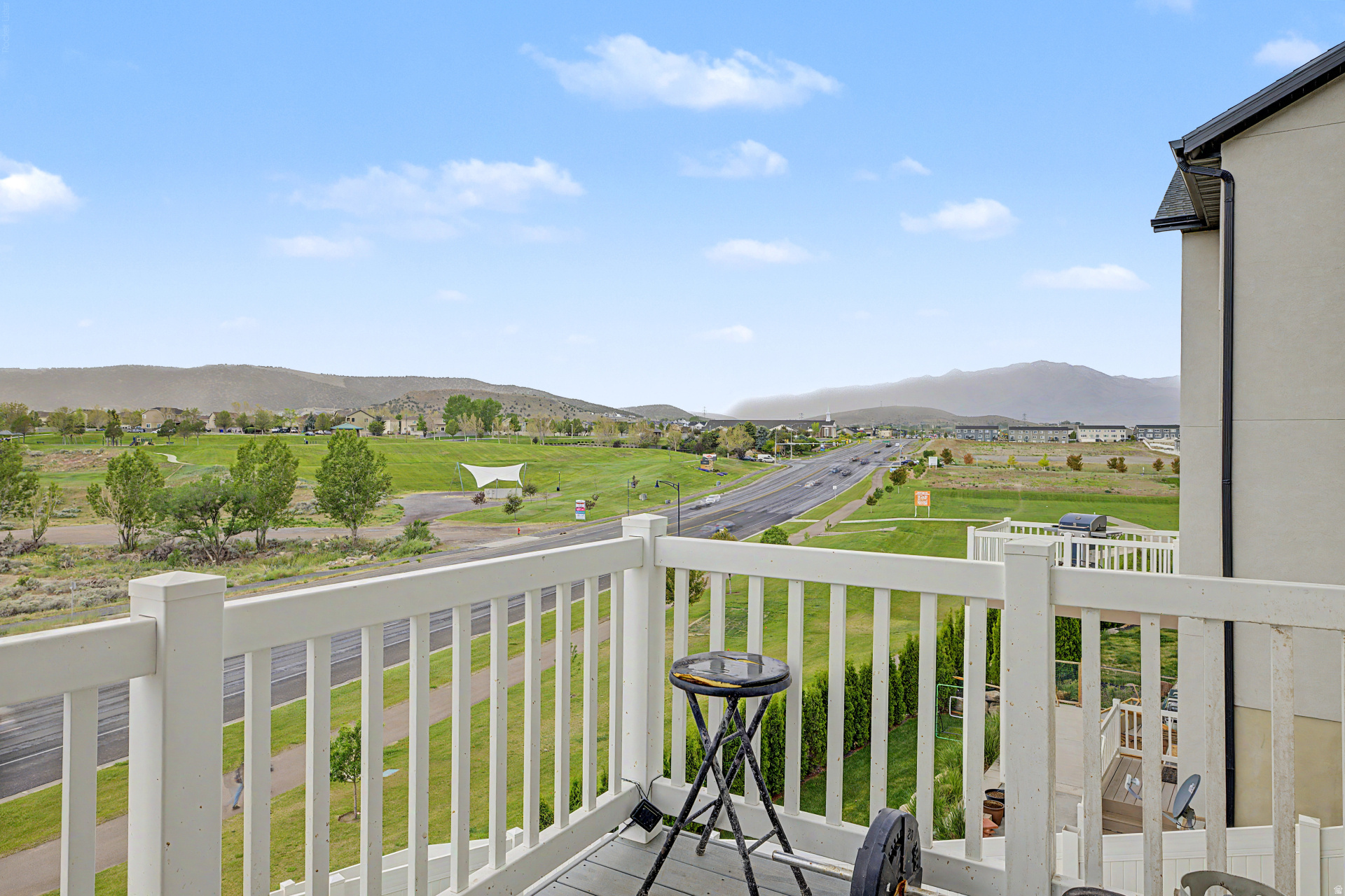 QUAILHILL - Residential